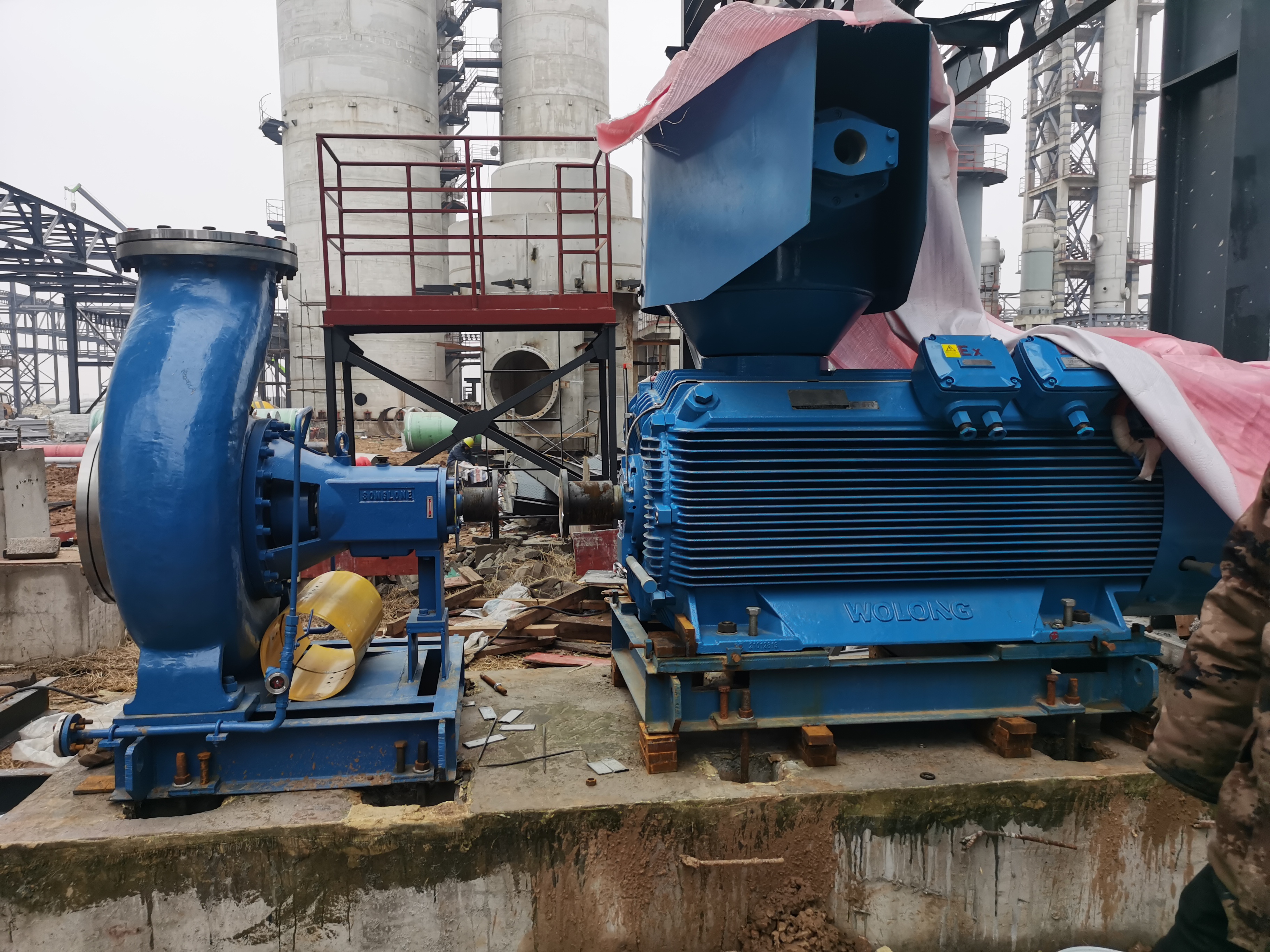 YBF3系列風(fēng)機(jī)用隔爆型三相異步電動(dòng)機(jī)在運(yùn)行中出現(xiàn)異響怎樣處理(圖1) YBF3系列風(fēng)機(jī)用隔爆型三相異步電動(dòng)機(jī)在運(yùn)行中出現(xiàn)異響怎樣處理(圖1)