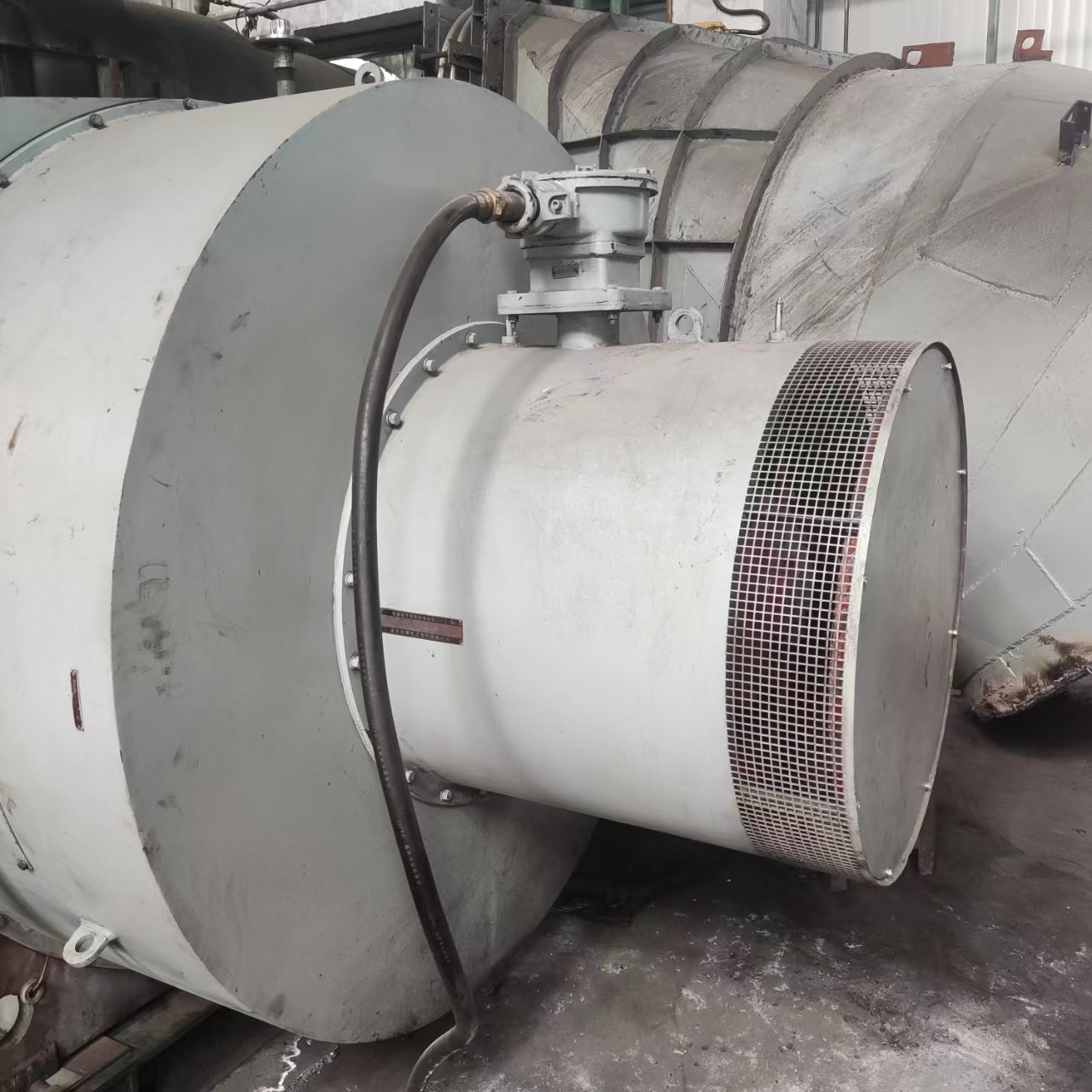 南陽防爆電機(jī):礦用鼓風(fēng)機(jī)電機(jī)的選型指南(圖1) 微信圖片_20240812152333.jpg