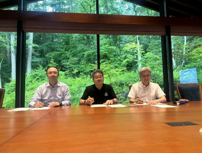 臥龍集團(tuán)與日本大金簽署ODM馬達(dá)項(xiàng)目合作協(xié)議，深化全球戰(zhàn)略協(xié)同