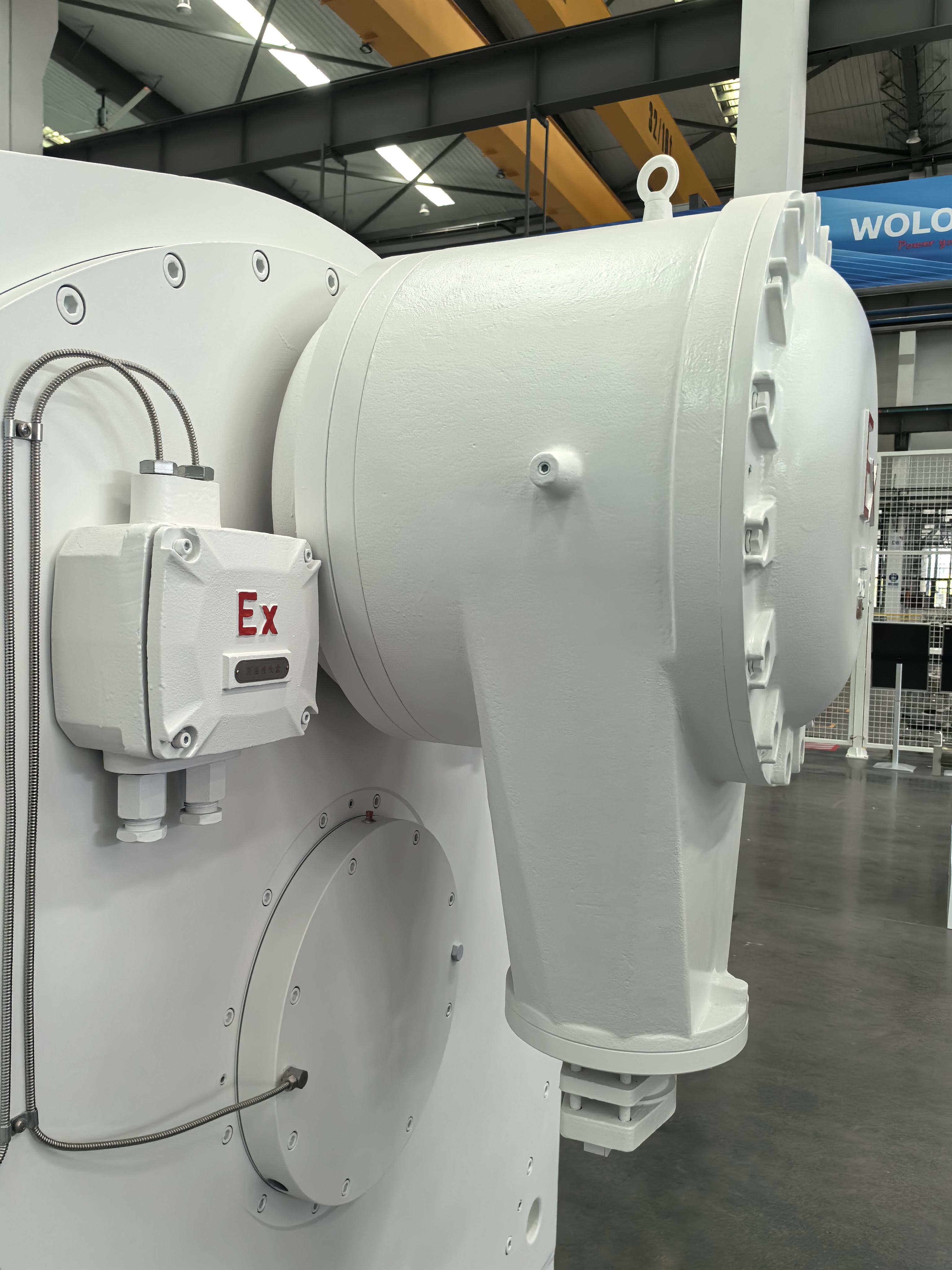 TBVF系列礦用隔爆型三相永磁同步變頻電動(dòng)機(jī)